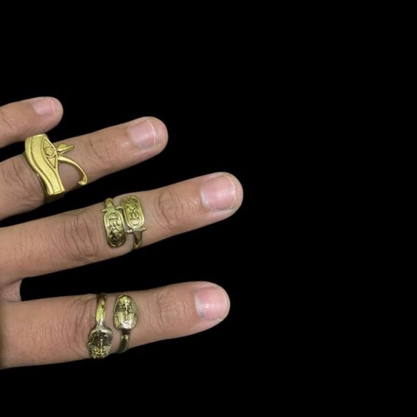 A set of rings, bracelets and a necklace in the shape of Sekhmet - Image 6