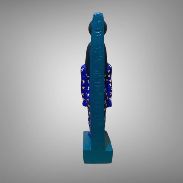 The Nut Statue is a very special and unique Handmade - Image 3